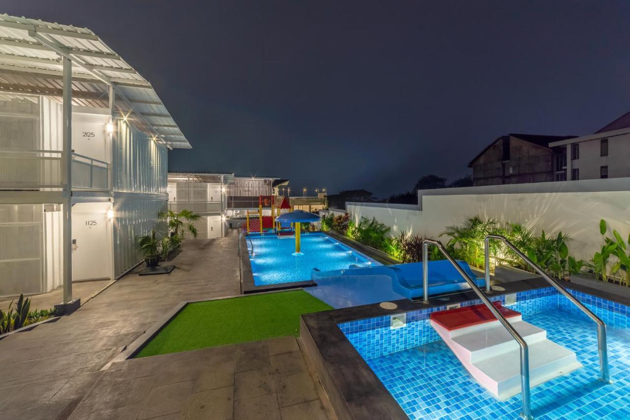 Kontena Hotel Batu  Eksteriør bilde